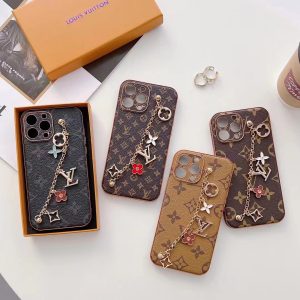 Louis Vuitton Classic Luxury Bracelet Leather Phone Case for iPhone 15 14 13 12 11 Pro Max XR XS 7 8 Plus - IPHONE 12 PRO