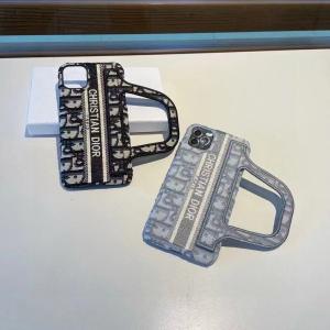 Dior Luxury Leather Wristband Chain Phone Case For iPhone 15 14 13 12 11 Pro Max