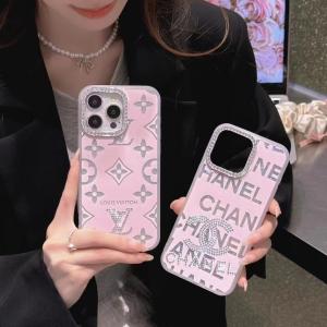 New Louis Vuitton Chanel Luxury Silicone Diamond Phone Case For iPhone 15 Pro Max 14 13 12 11 - IPHONE 11